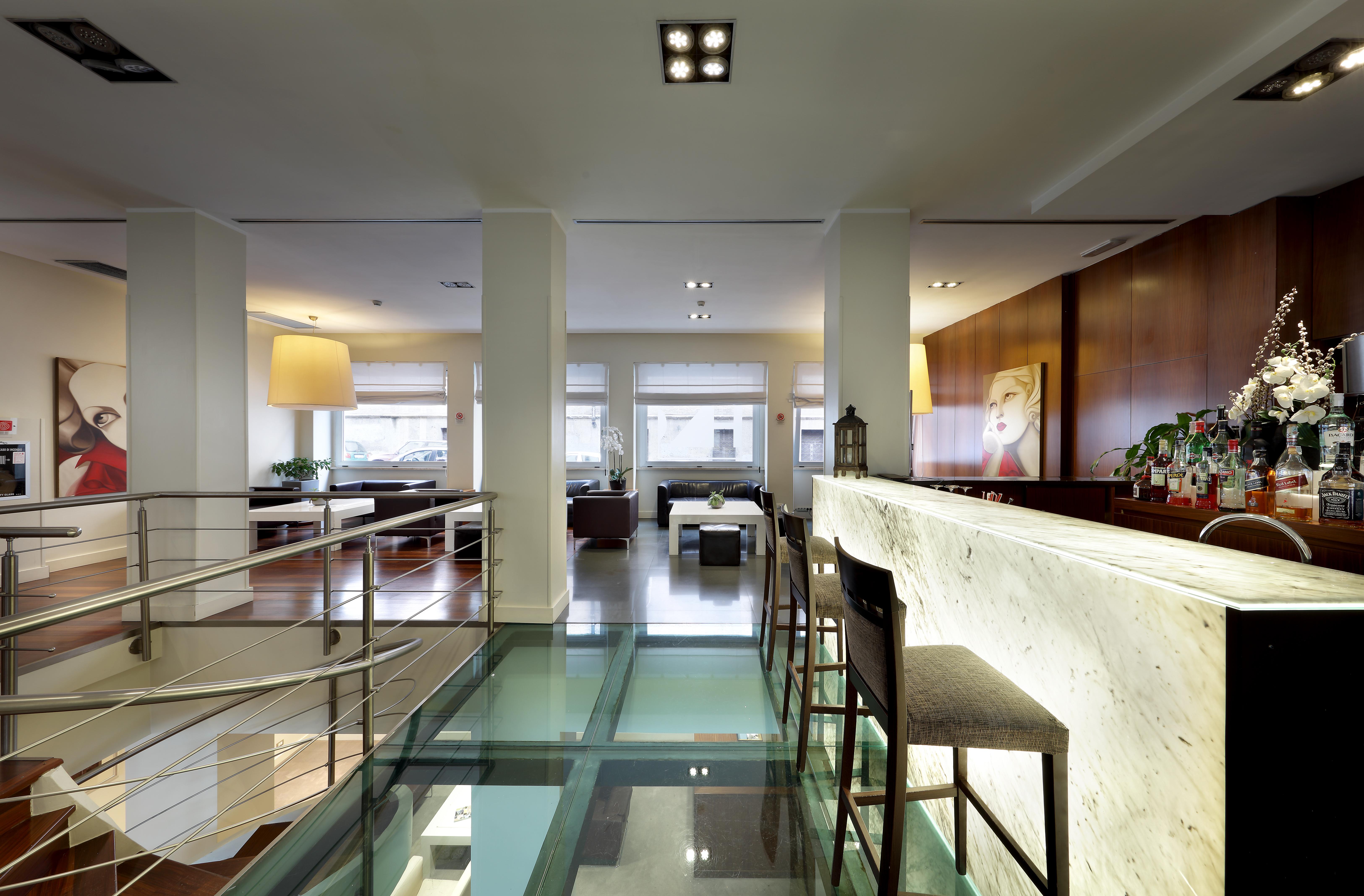 Mercure Roma Centro Saint John — Photos 1